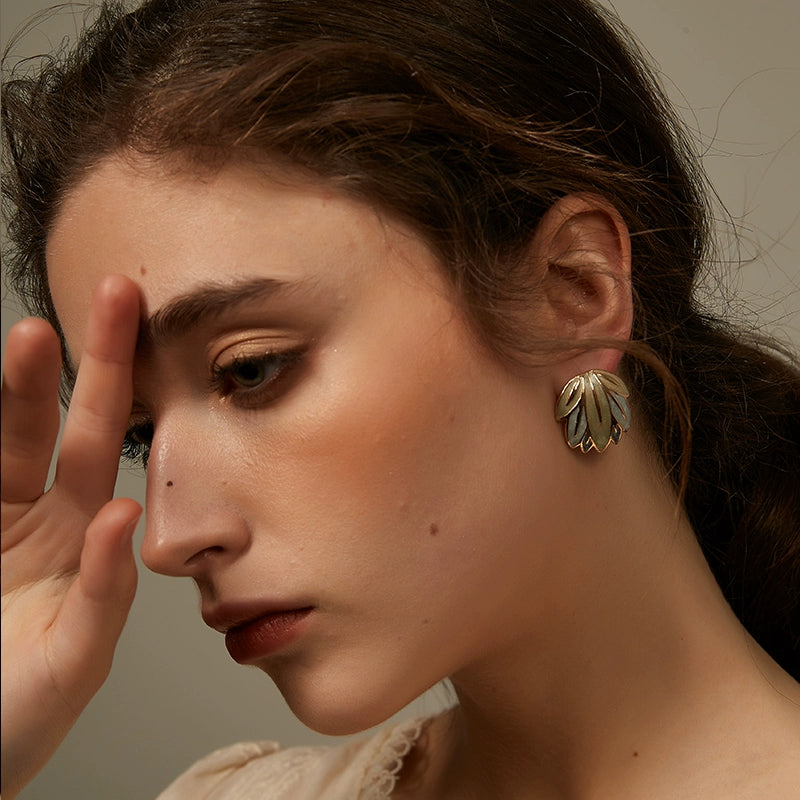 Minimalist Maple Leaf Earrings - GoOpenit