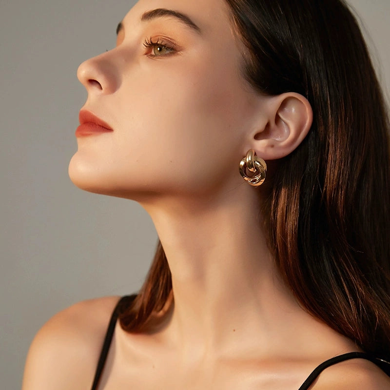 Minimalist Hoop Earrings - GoOpenit