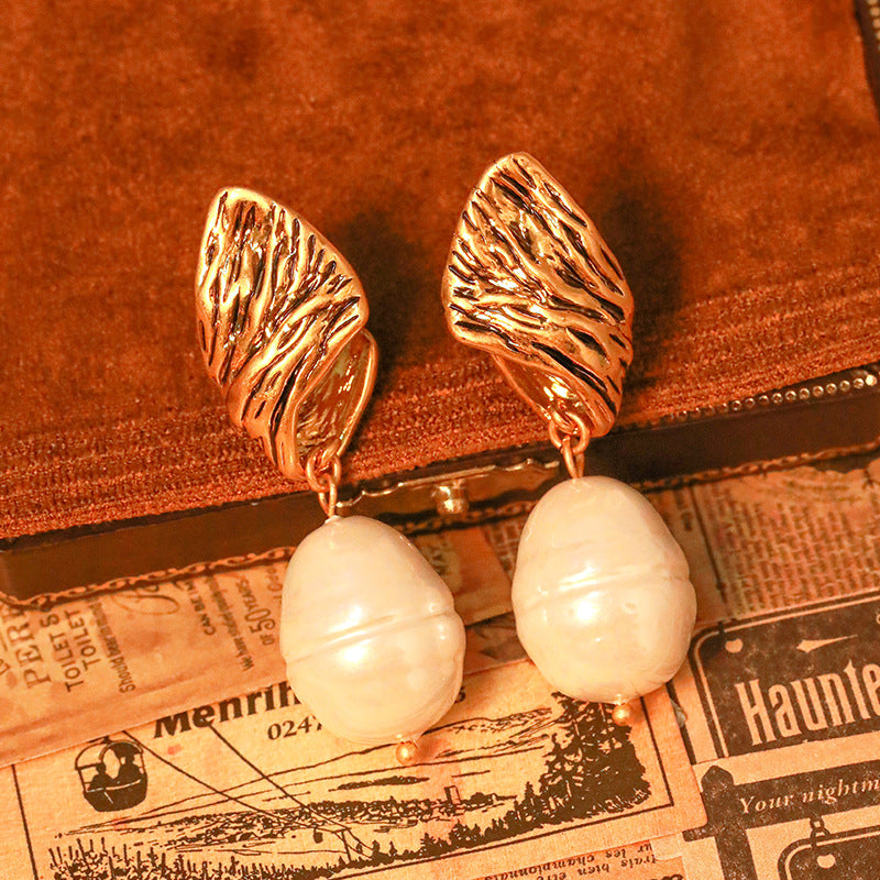 Shell Pearl Earrings - GoOpenit