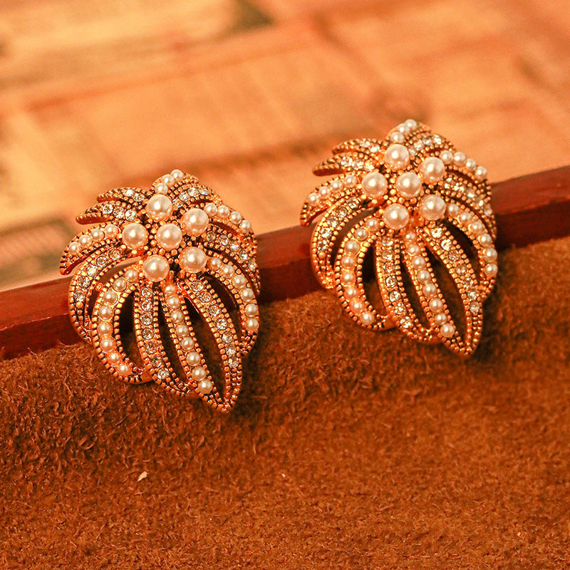 Geometric Diamond-Encrusted Pearl Stud Earrings - GoOpenit