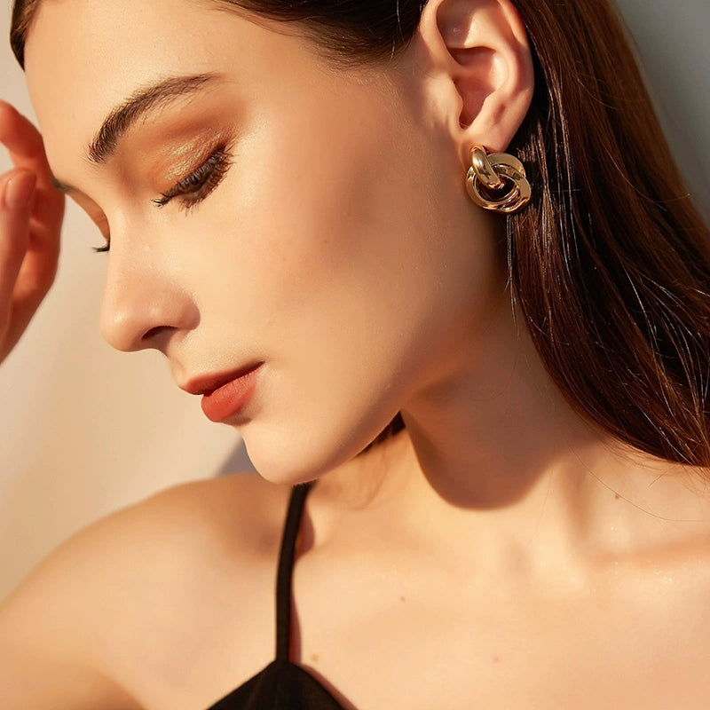 Minimalist Hoop Earrings - GoOpenit